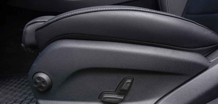 Mercedes-Benz Klasa E cena 269900 przebieg: 40650, rok produkcji 2022 z Łódź małe 781